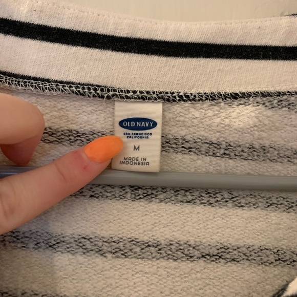 Sweater - Picture 3 of 3